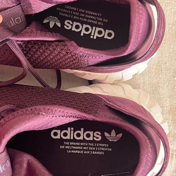 Adidas Tubular Dawn Womens Shoes Burgundy Athletic Sneakers Size 9.5 - Picture 5 of 9